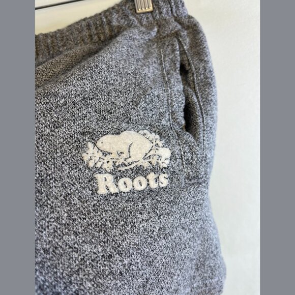 Roots Women's Grey Shorts - Size M - Picture 3 of 6